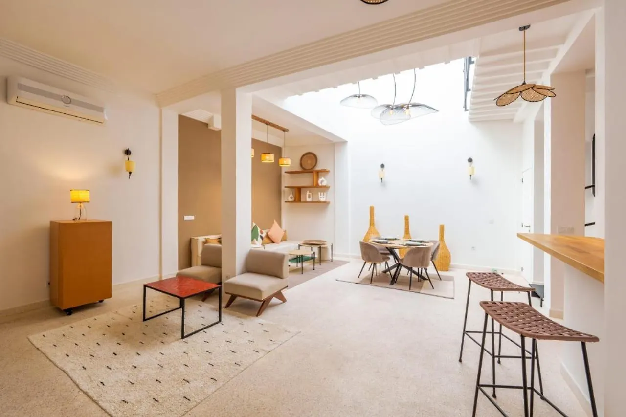 Riad Privatise - 2 Chambres & Petit Dejeuner -Terrasse Marrakesh