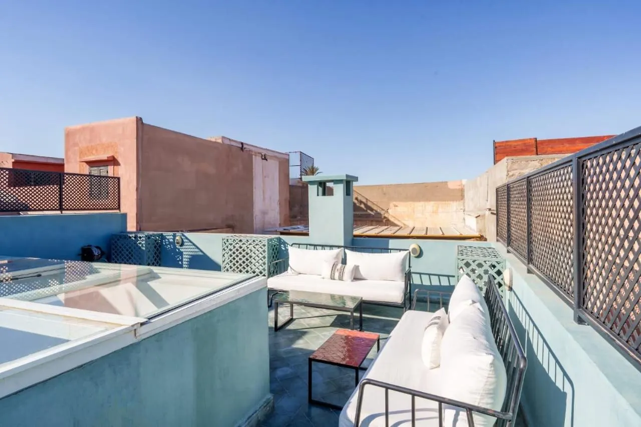 Riad Privatise - 2 Chambres & Petit Dejeuner -Terrasse Marrakesh Villa